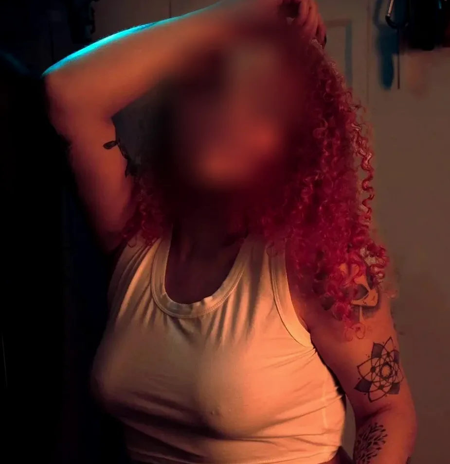 Yasmine, 31 anni